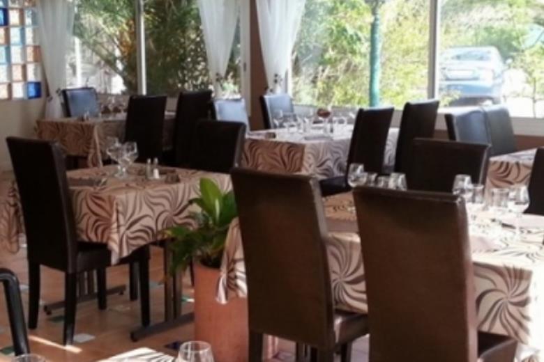 PORT BARCARES RELAX'OTEL & SPA