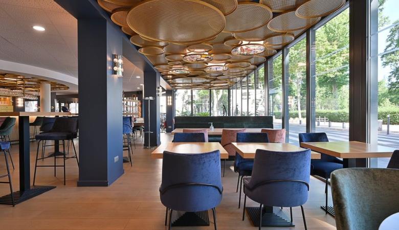 Restaurant-Hotel-Dali-Photo-1