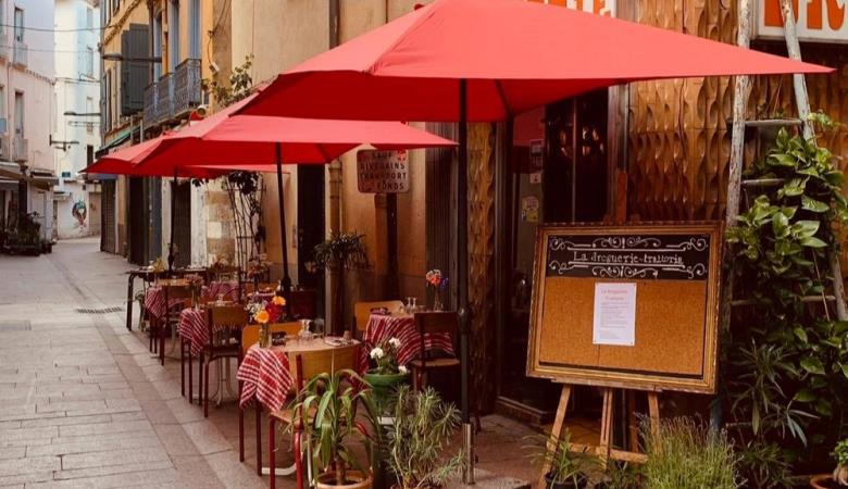 Resto-LA-DROGUERIE-1