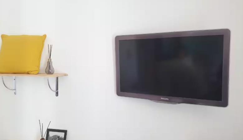 TV