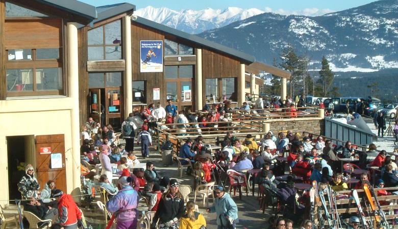 Terrasse panoramique station de ski Formiguères