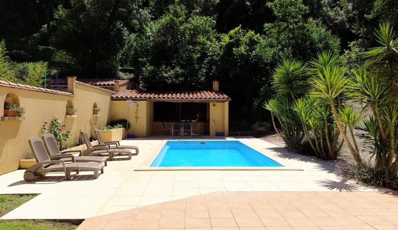 VUE PISCINE DE LA TERRASSE