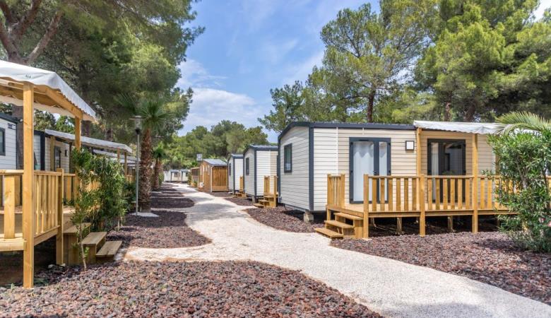 CAMPING L'OASIS & CALIFORNIA