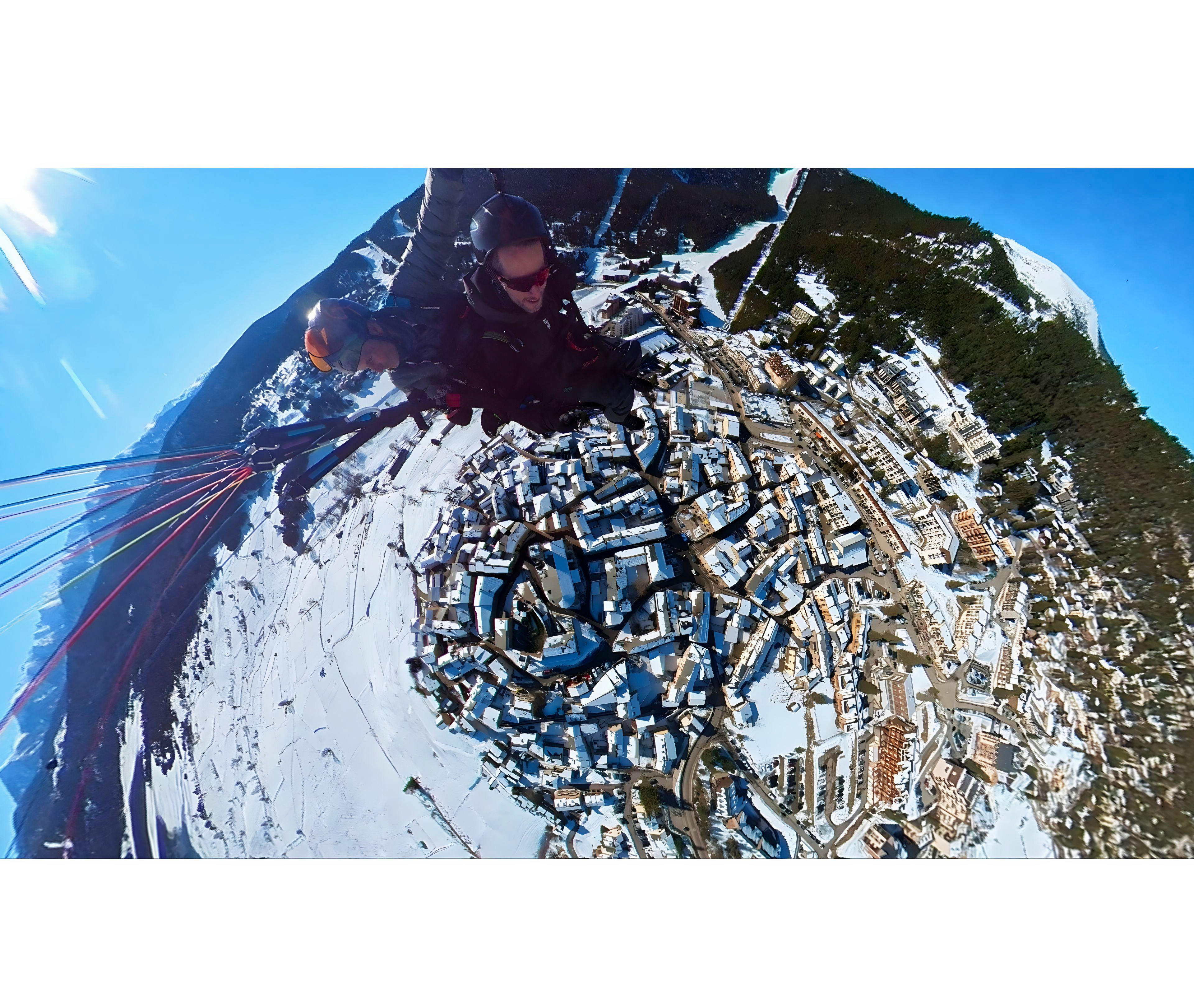 Les Angles - Village station