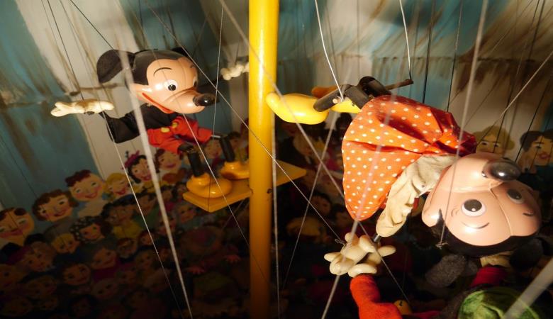 automates-marionnettes-attraction-magic-circus-parc-loisirs-fantassia-66