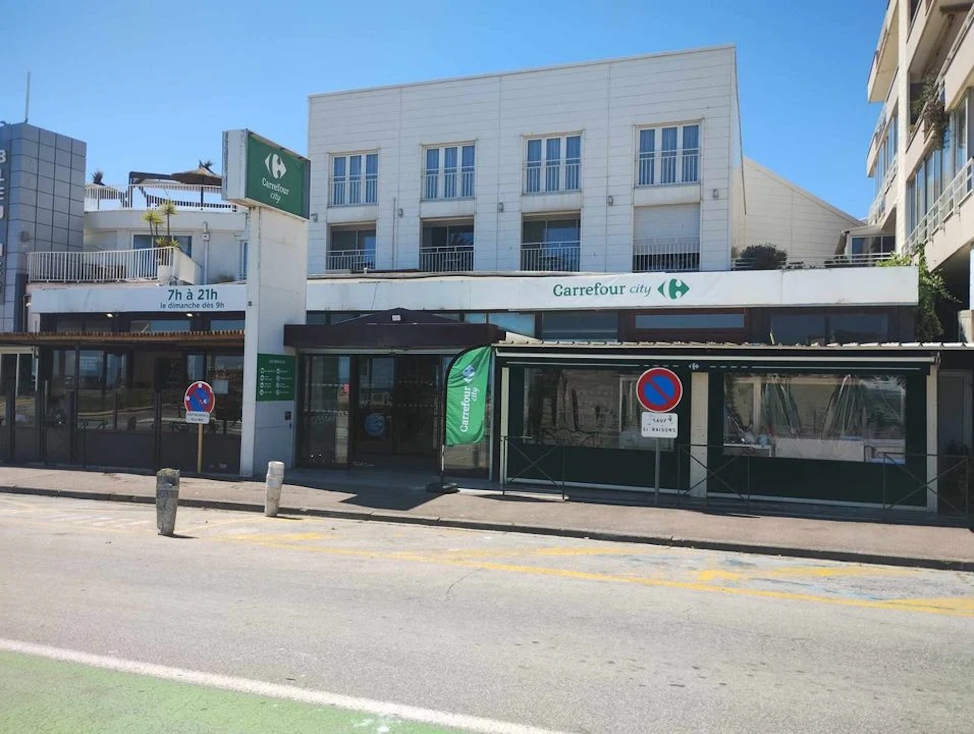 CARREFOUR CITY