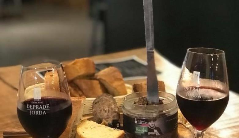 Argelès-sur-Mer/ Bar à vins 20/ Vin : le Béarnais Noël Riva remporte la 1re  édition de la Pissaladière traditionnelle, simple et facile