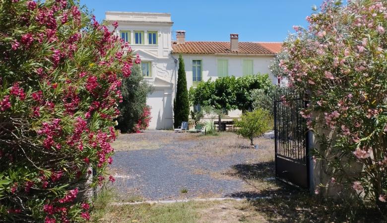 facade maison fleur