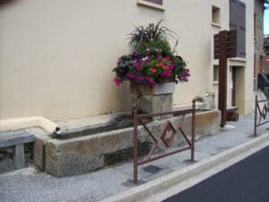 FONTAINE PLACE DU COQ D’OR