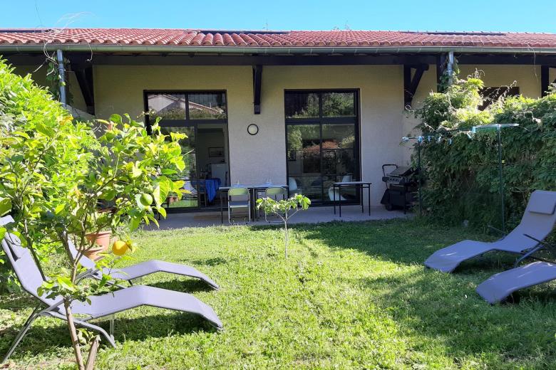 La villa depuis le lavoir_4