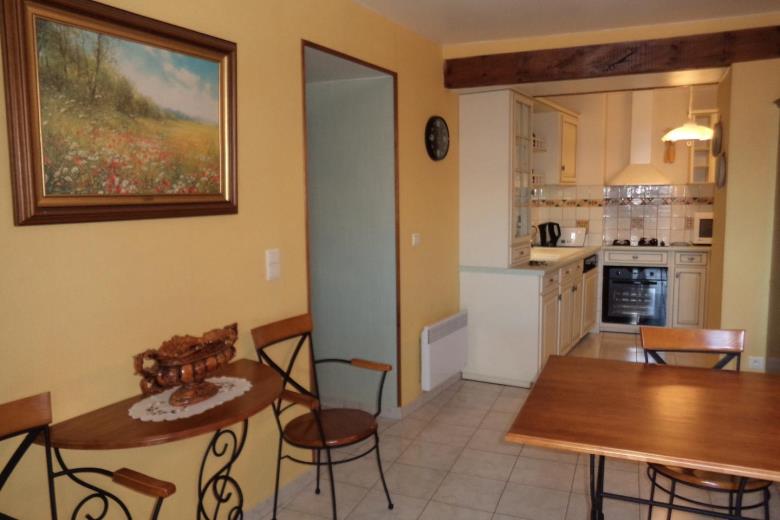 salle d'entrée du gîte_16