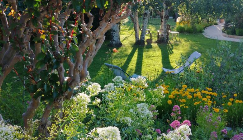 chèvrefeuille-gite-chambre-Molitg-vue jardin ouest_32