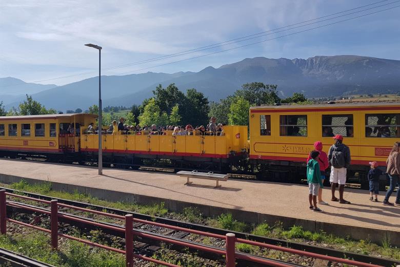 Le petit train jaune_50