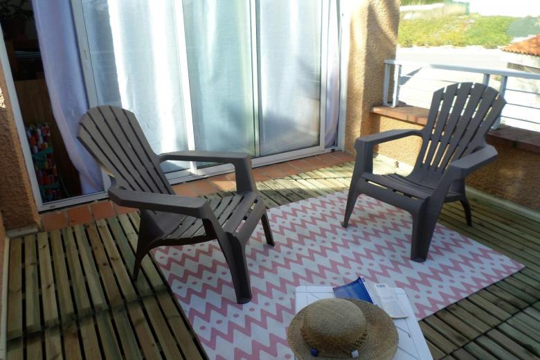 La terrasse réservée à l'étage de la chambre_9