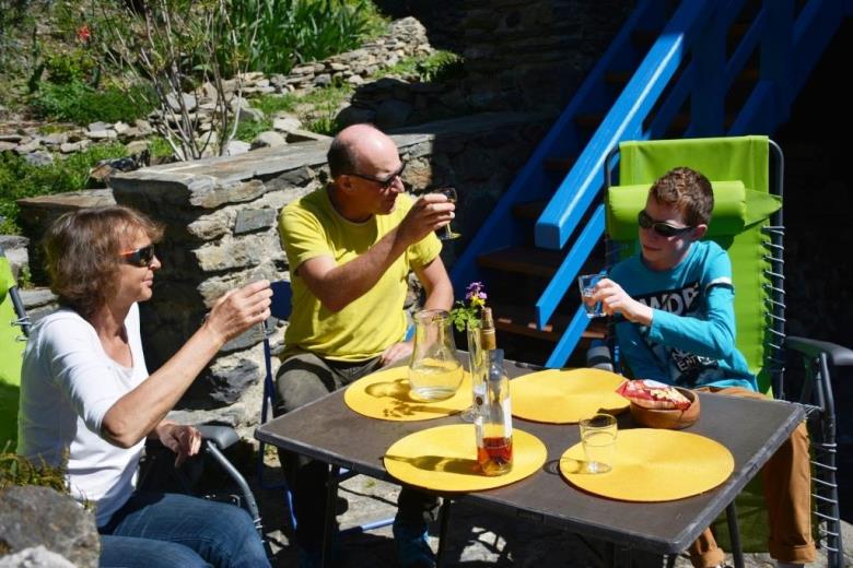 Apéro famille sur la terrasse_21