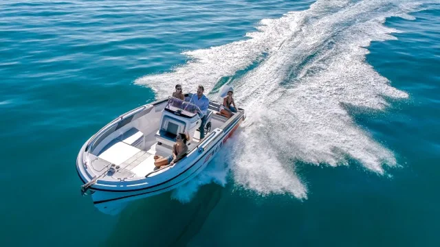 Nautica vermeille