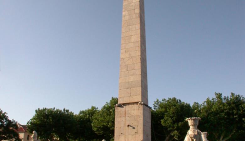 obelisque_port_vendres_2
