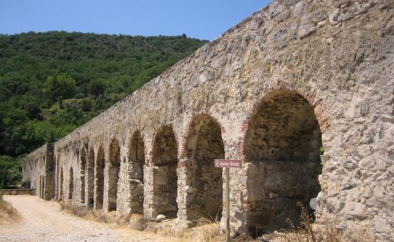 Pont-aqueduc romain d'Ansignan_1