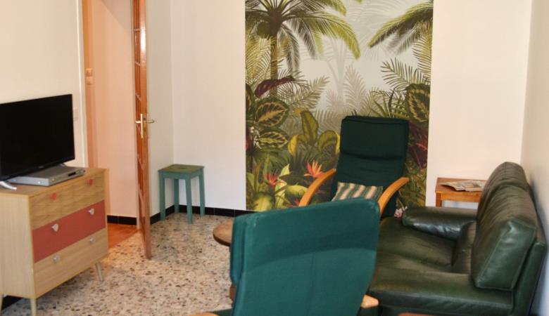 salon_cote_canape_meuble_ille_sur_tet_le_plumier