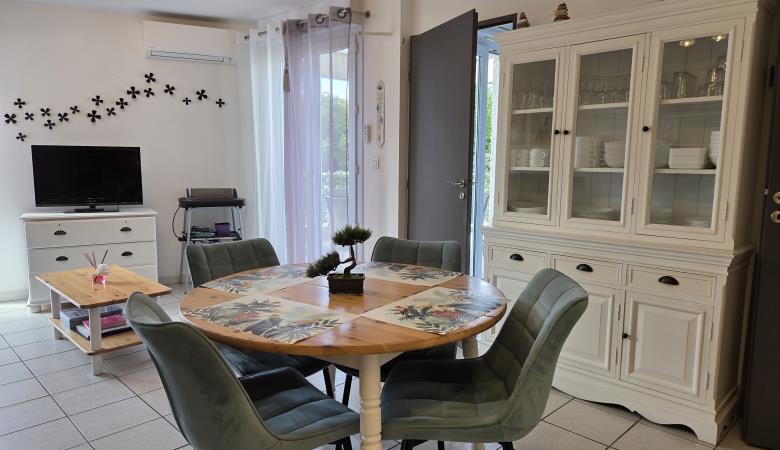 séjour coté vitrine