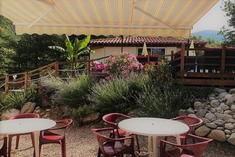 terrasse camping del bosc 2