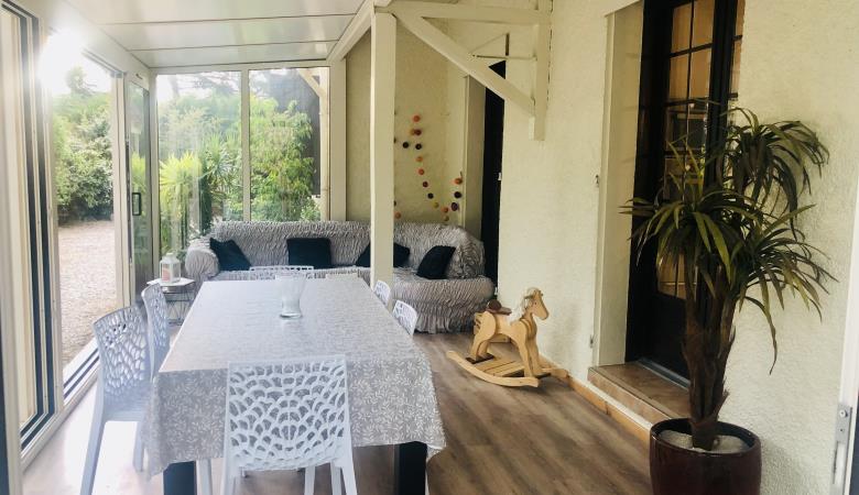 veranda